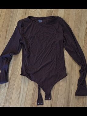 Women’s Long Sleeve Brown Bodysuit - Classic Crew Neck